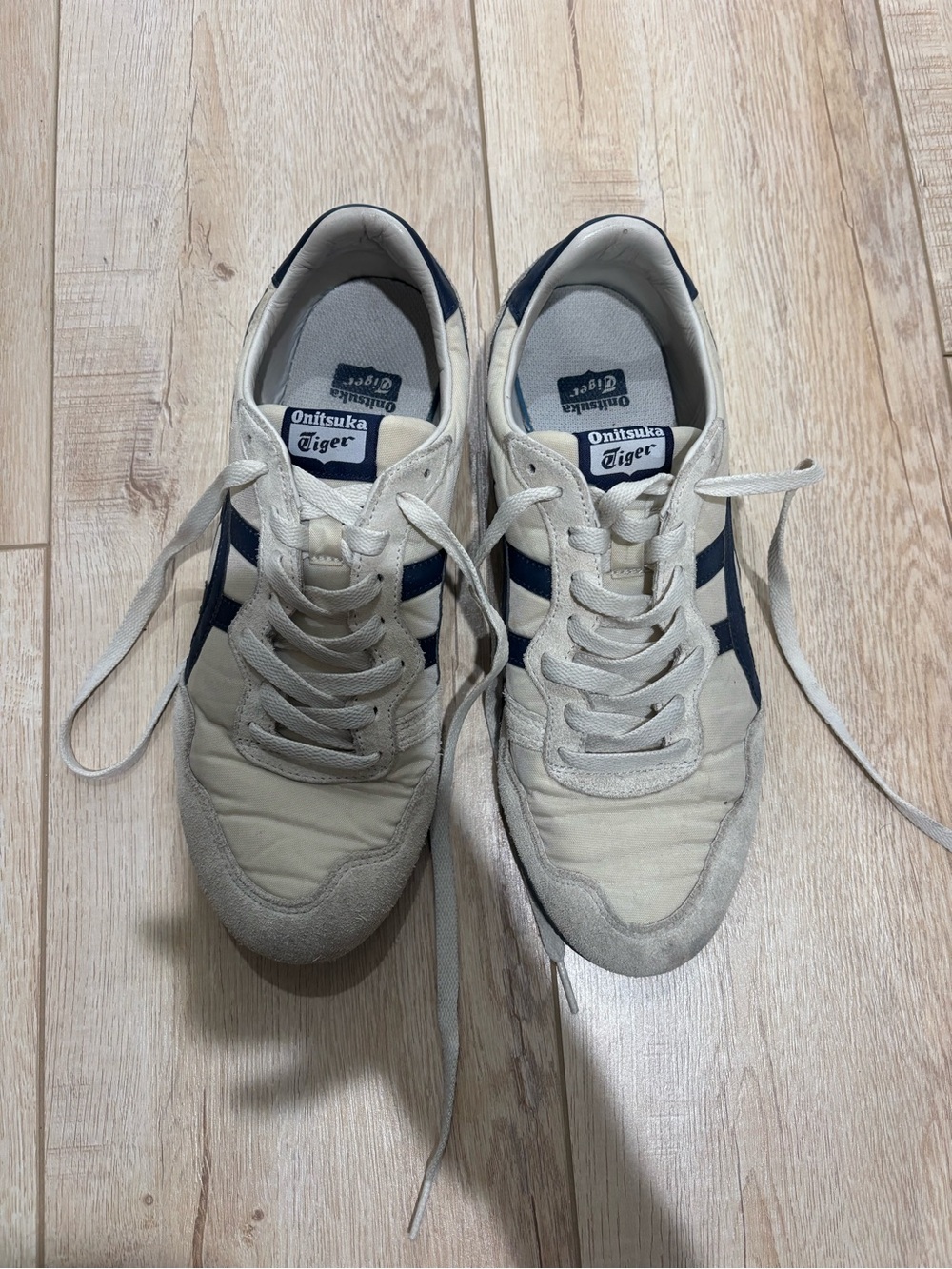 Onitsuka Tiger by Asics Women’s Serrano Slip-On Sneakers in Birch and Peacoat - Picture 8 of 14